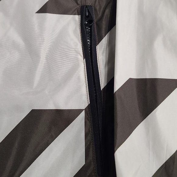 BOSS Logo Windbreaker Jacket - Picture 8 of 11